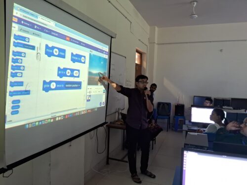 Teacher training about Scratch coding in Odisha.